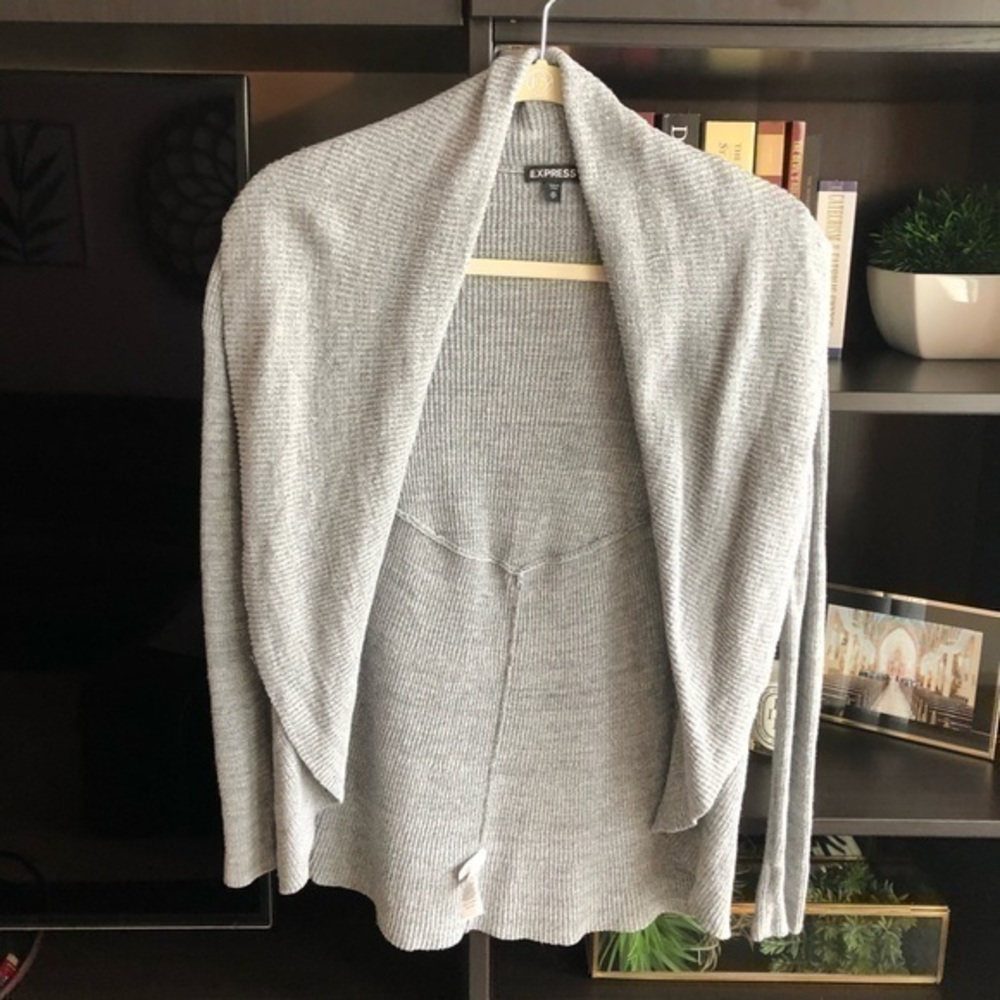 Express Light gray sweater xs